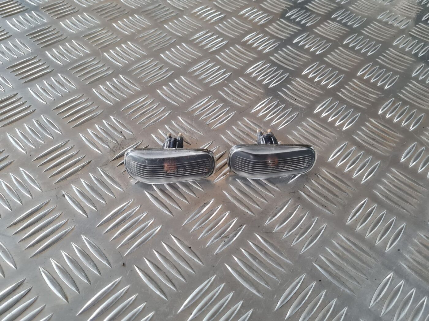 Pagrieziena signala lukturis priekš SAAB 9-5 1999