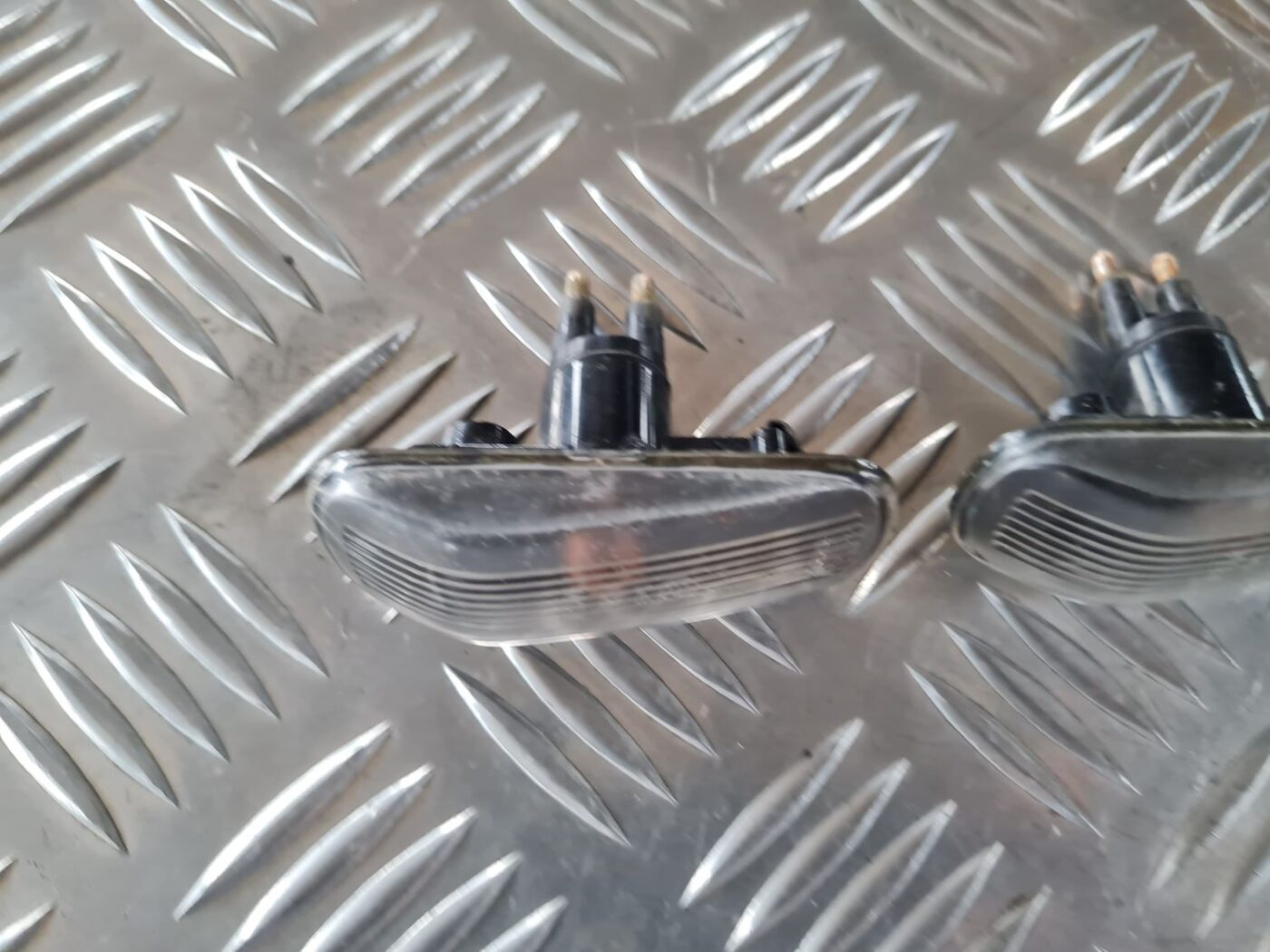 Pagrieziena signala lukturis priekš SAAB 9-5 1999