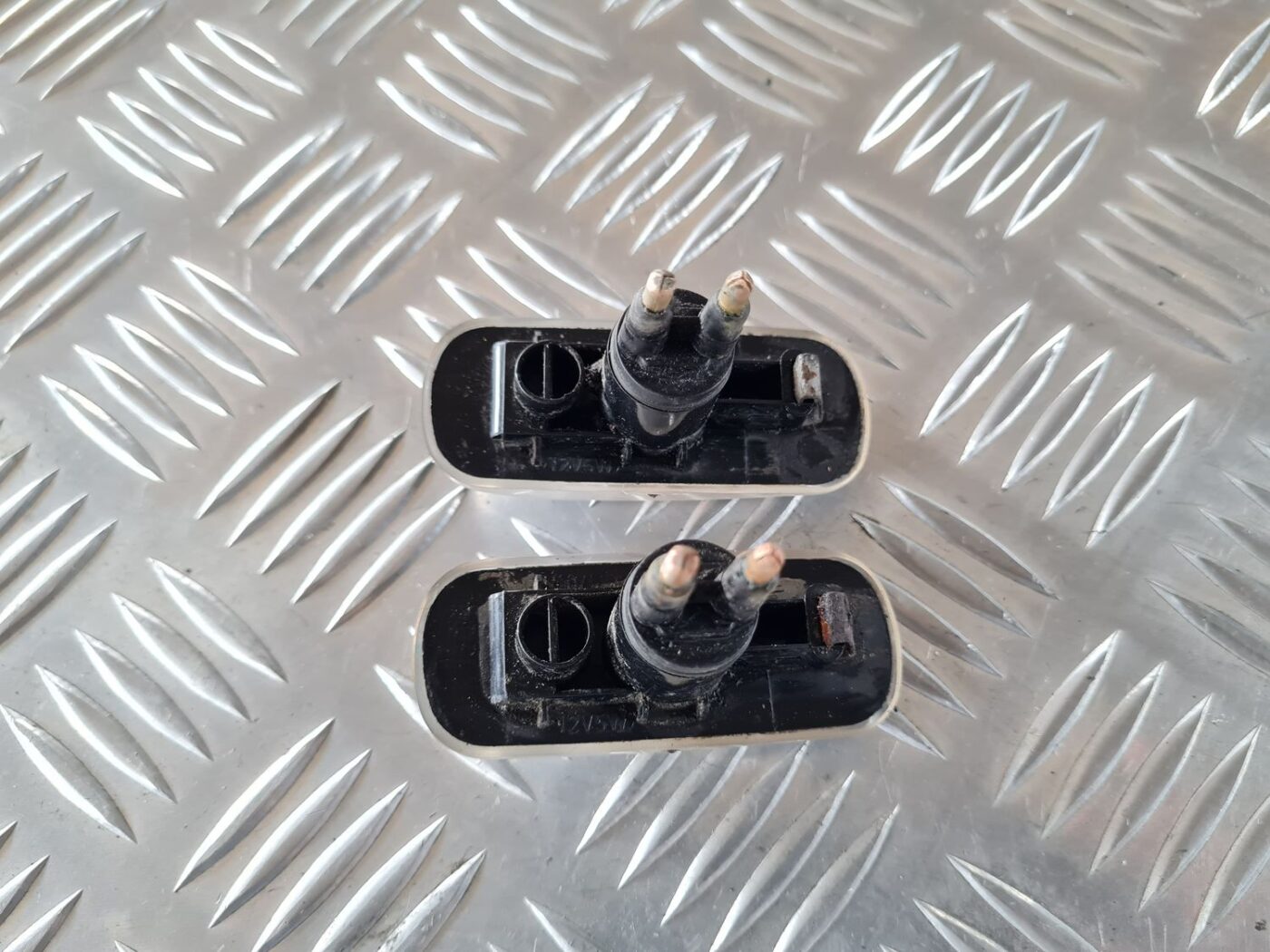 Pagrieziena signala lukturis priekš SAAB 9-5 1999