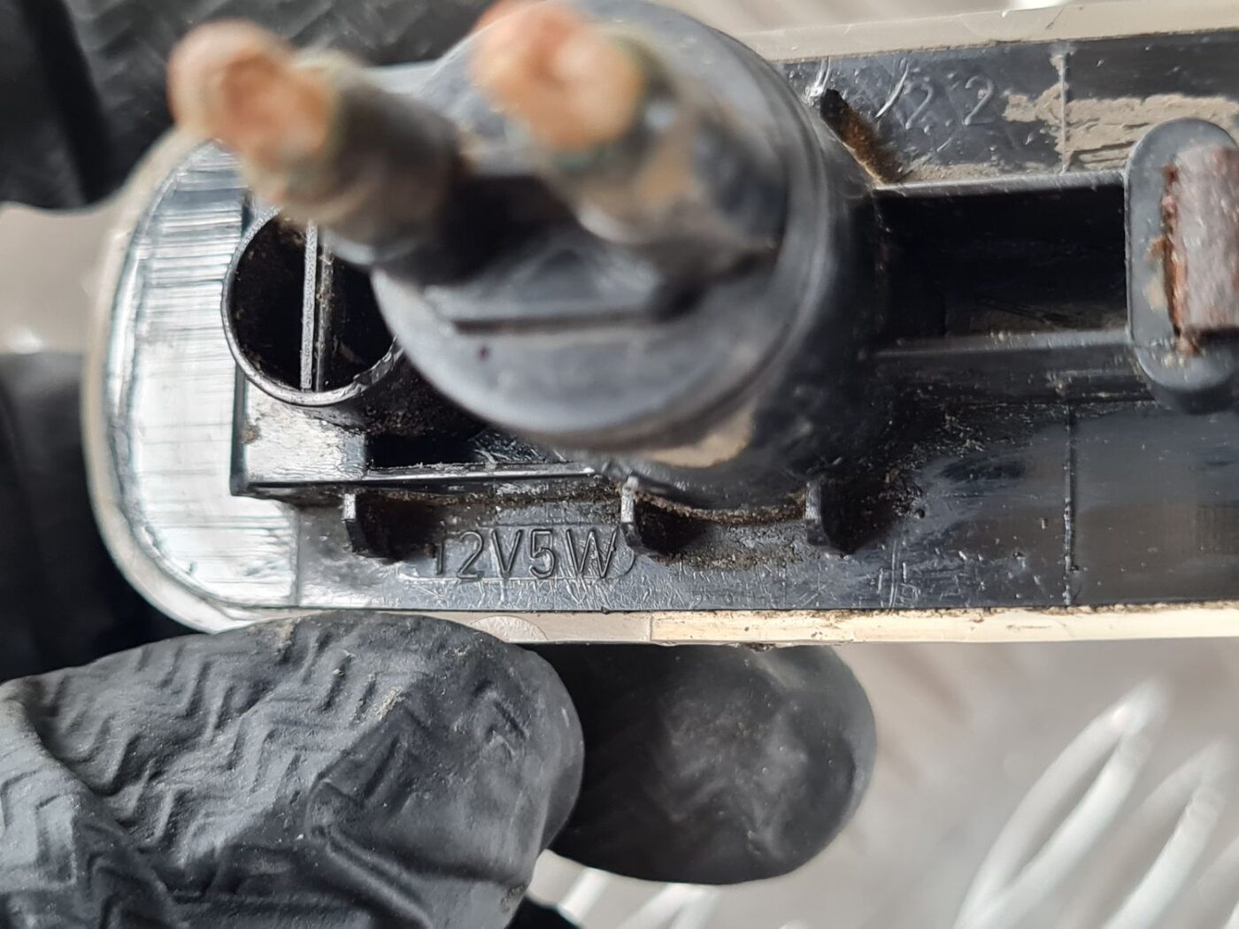 Pagrieziena signala lukturis priekš SAAB 9-5 1999