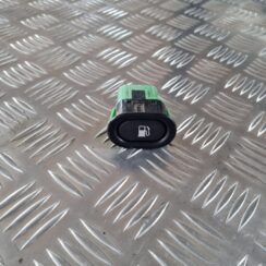 Degvielas tvertnes atvēršanas poga priekš SAAB 9-5 1999