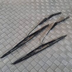 Vējstikla slotu turētāju komplekts priekš SAAB 9-5 1999