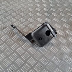 Vakuuma gaisa tilpne priekš SAAB 9-5 1999