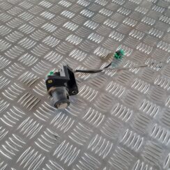 Bagāžnieka vāka slēdzene priekš SAAB 9-5 1999