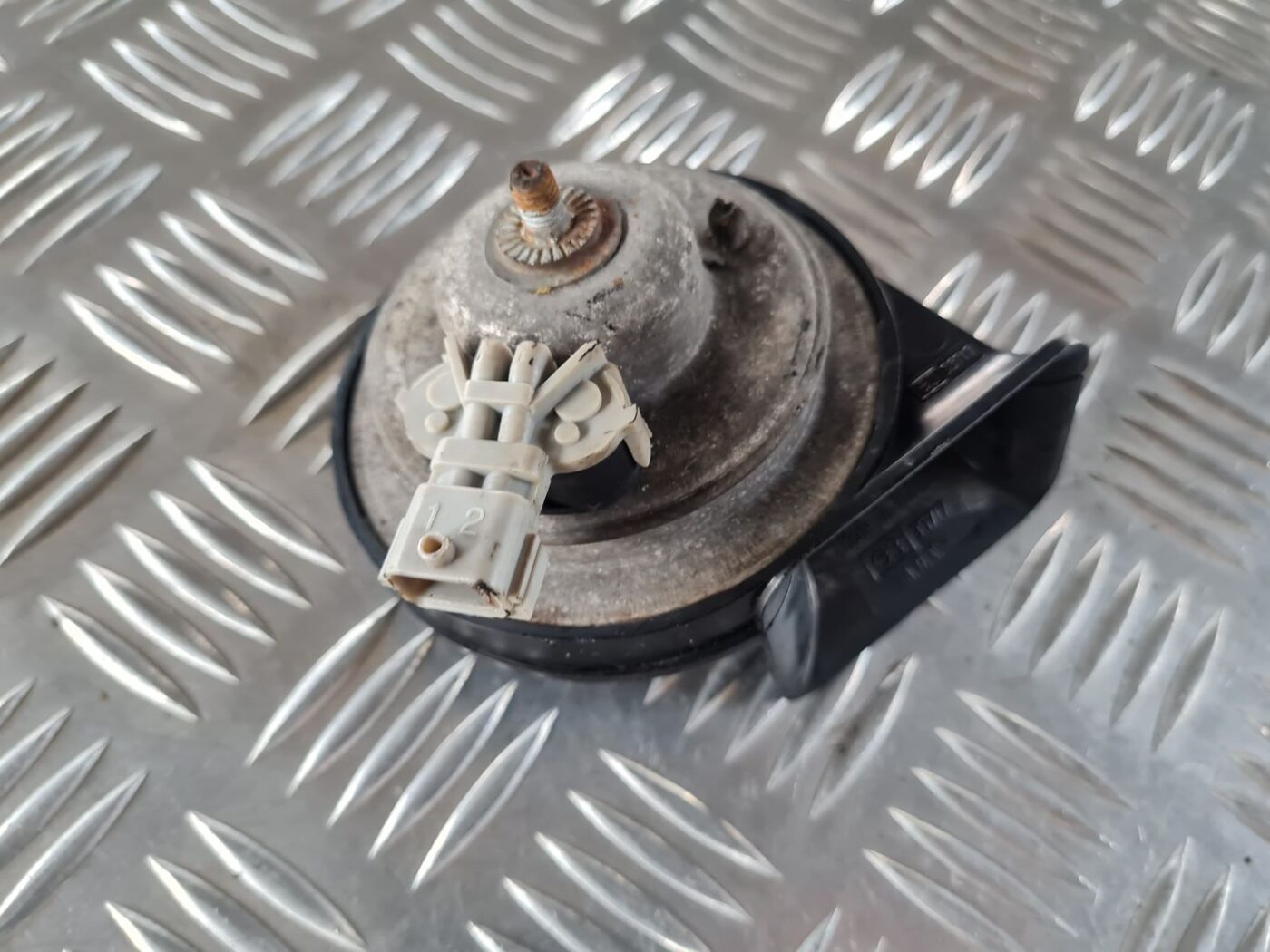 Skaņas signāls priekš SAAB 9-5 1999