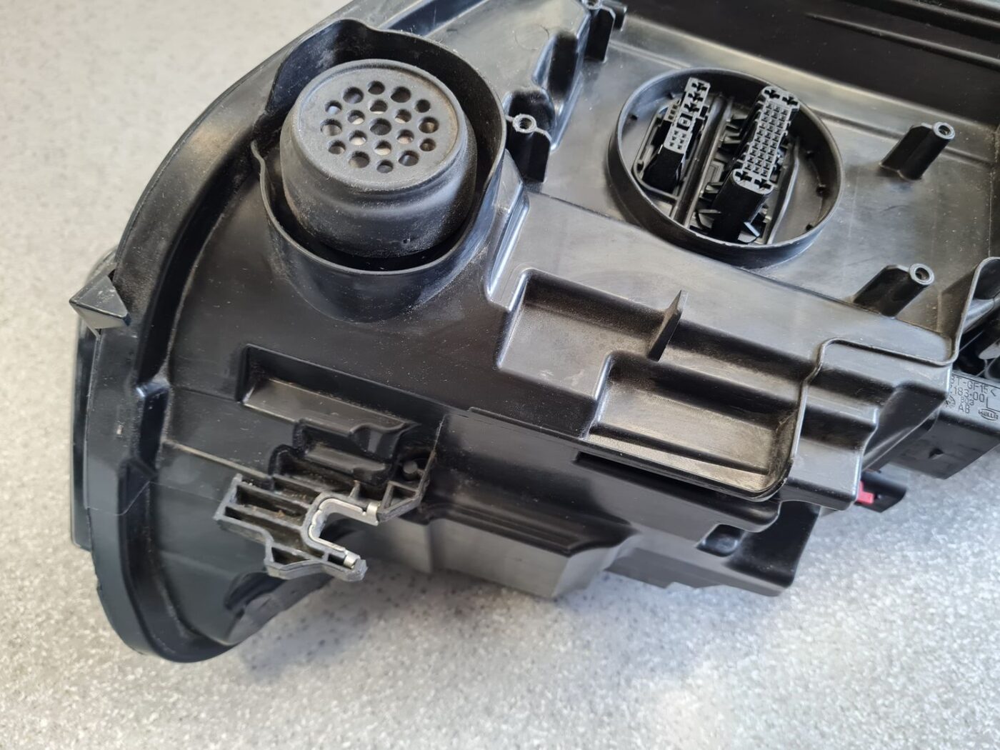 Priekšējais kreisais lukturis priekš AUDI A6 2012-2017 15 Priekšējais kreisais lukturis priekš AUDI A6 2012-2017