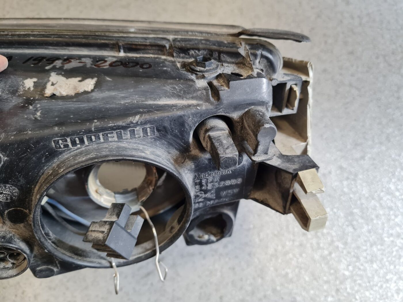 Priekšējais labais lukturis priekš OPEL VECTRA B 1995-2000