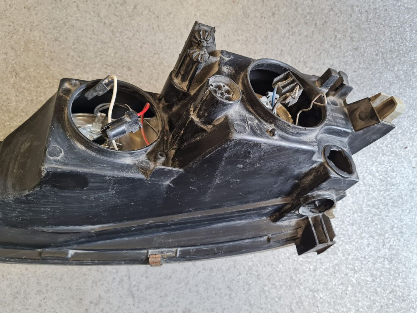 Priekšējais labais lukturis priekš OPEL VECTRA B 1995-2000