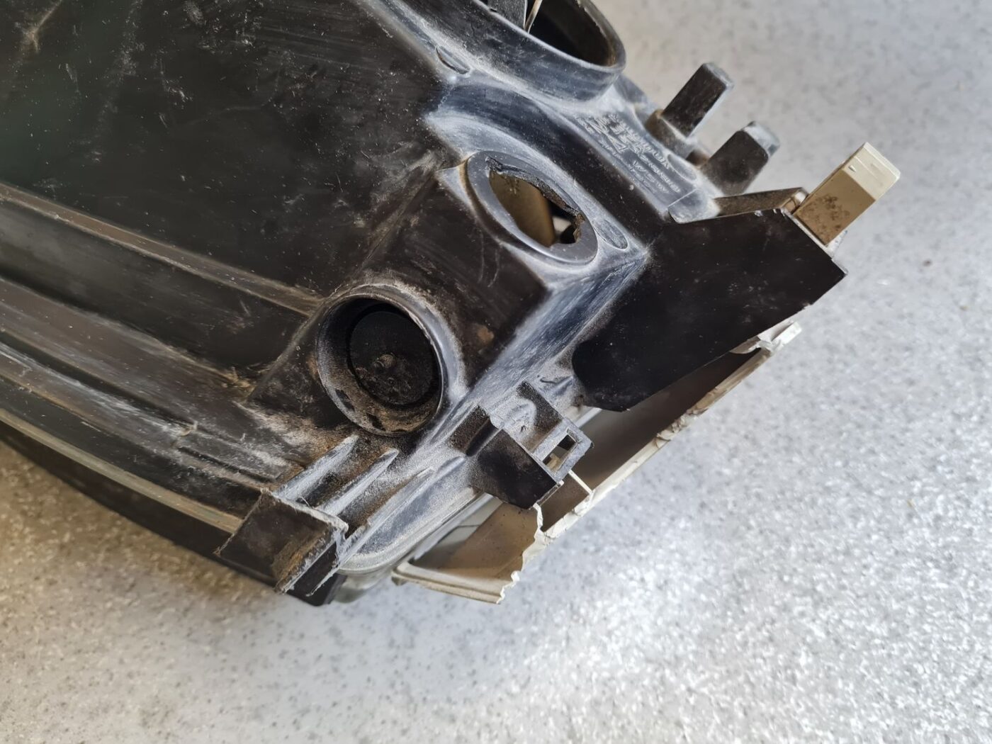 Priekšējais labais lukturis priekš OPEL VECTRA B 1995-2000