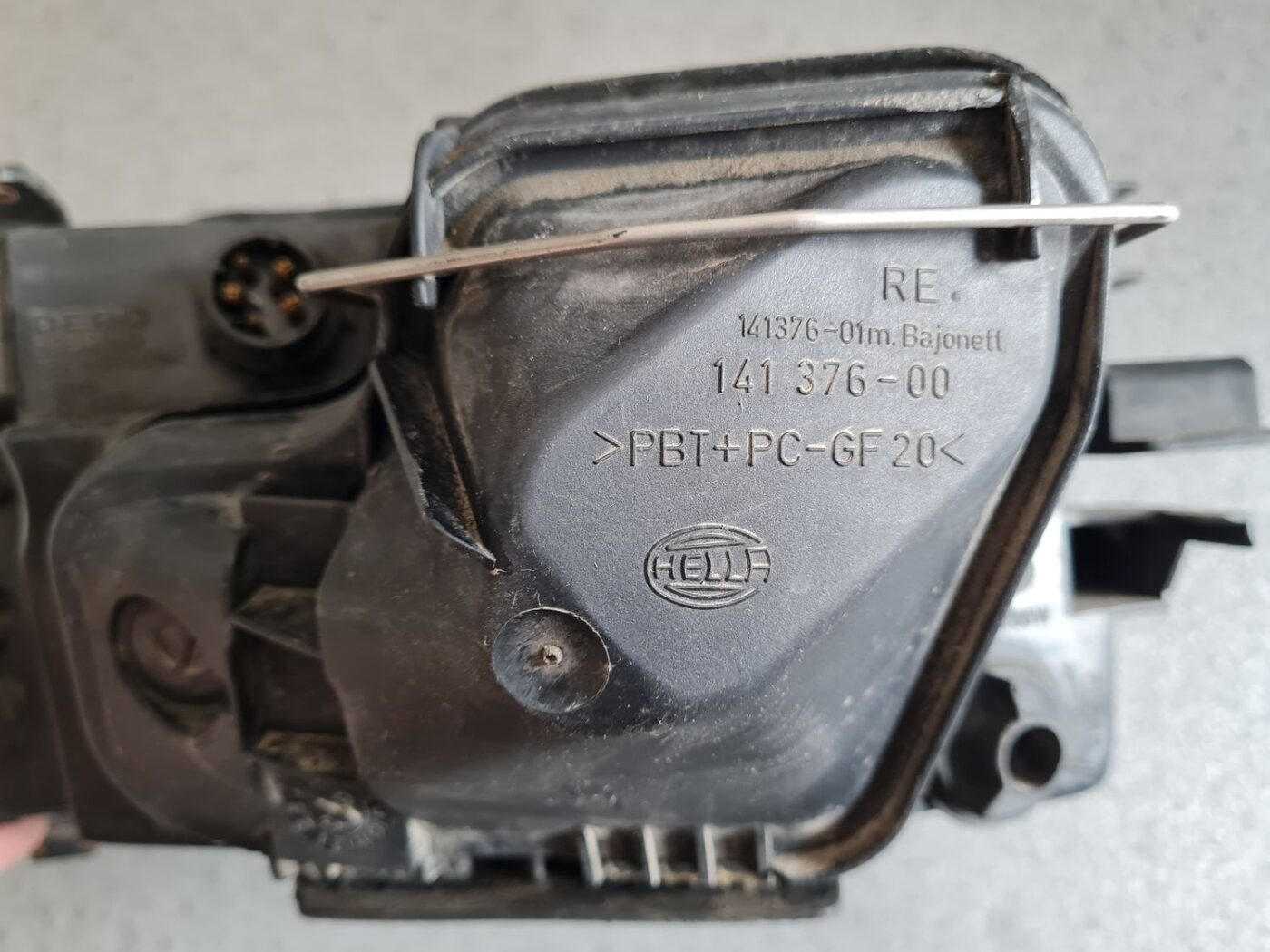 Priekšējais labais lukturis priekš AUDI A6 1994-1997 7 Priekšējais labais lukturis priekš AUDI A6 1994-1997