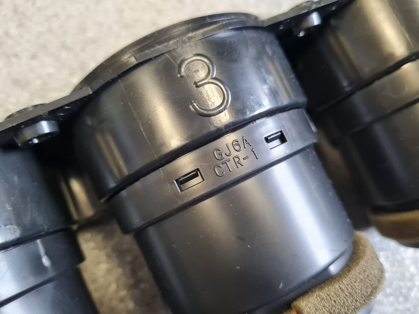 Mērinstrumentu paneļa gaisa vads, centrā priekš MAZDA 6 2006 3 Mērinstrumentu paneļa gaisa vads, centrā priekš MAZDA 6 2006