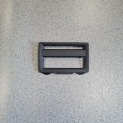 Mērinstrumentu paneļa dekoratīvais rāmis priekš VOLVO C30 2008 SILVER