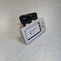 Mērinstrumentu paneļa gaisa vads, pa labi priekš NISSAN X-TRAIL 2007