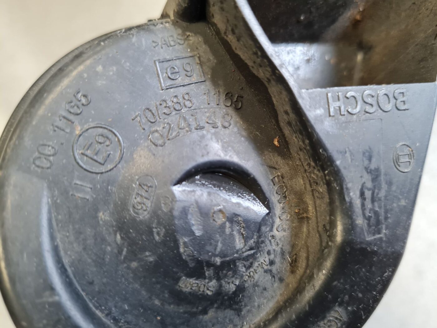 Skaņas signāls priekš AUDI A6 AVANT 2007 QUATTRO 7 Skaņas signāls priekš AUDI A6 AVANT 2007 QUATTRO