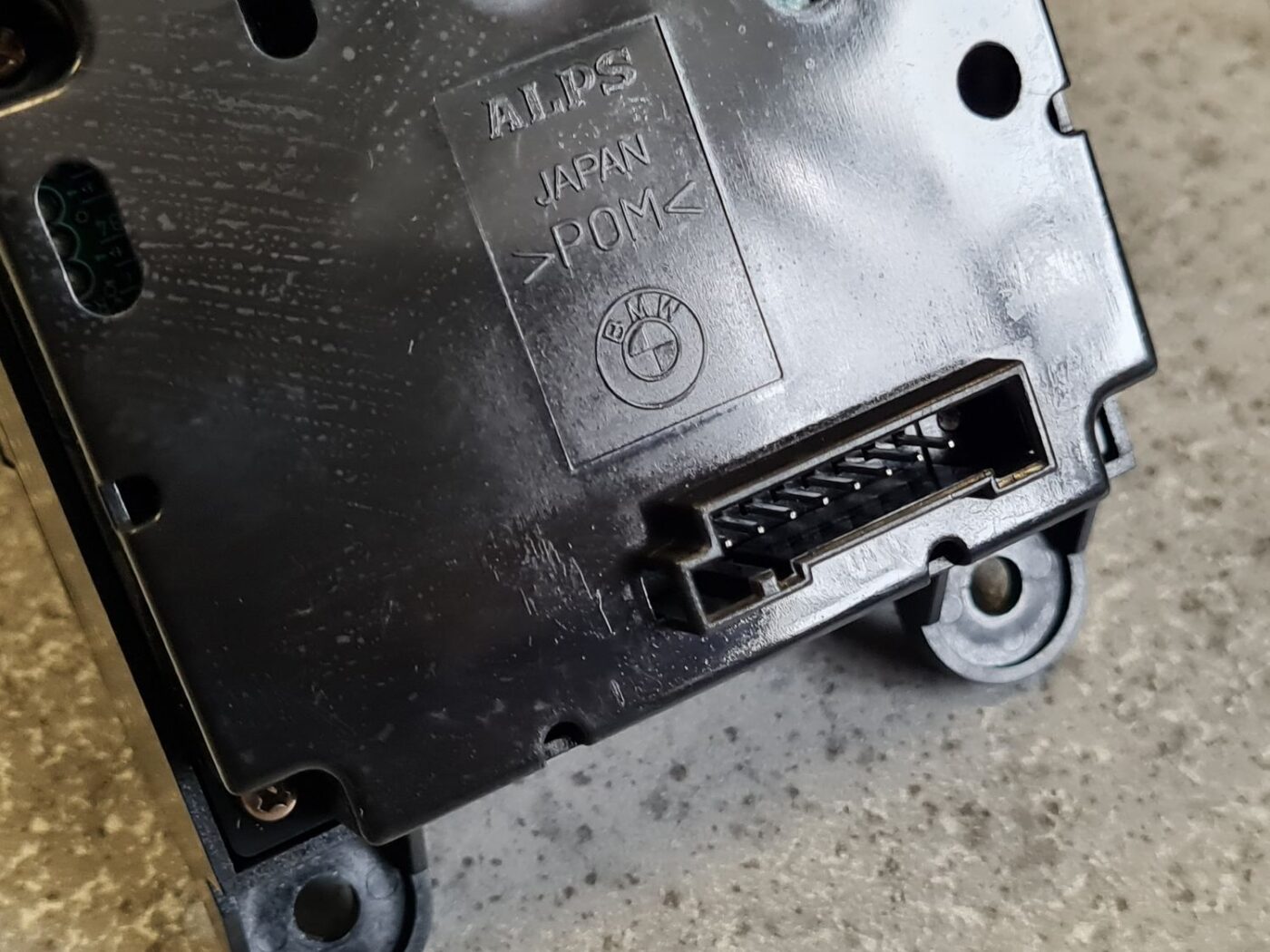 Multimēdijas pārslēgšanas slēdzis priekš BMW 530D E61 2006 TOURING TITANSILVER