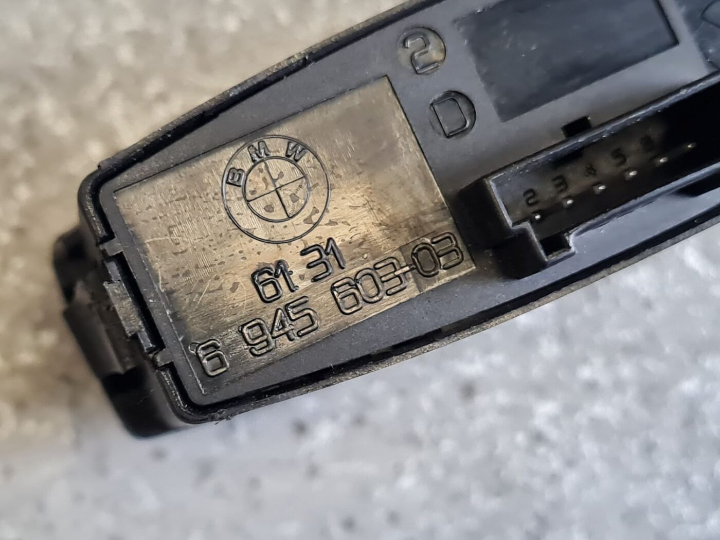 Mērinstrumentu paneļa pārslēgšanas pogas priekš BMW 123 E87 2008 BLACK 4 Mērinstrumentu paneļa pārslēgšanas pogas priekš BMW 123 E87 2008 BLACK