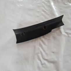 Aizmugurējā luktura vāks priekš SAAB 9-5 1999