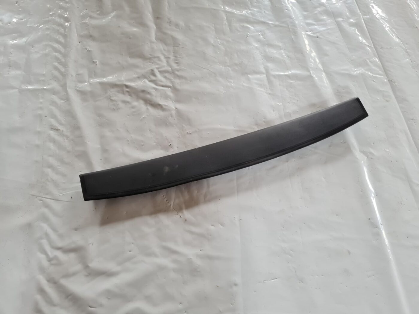 Bagāžnieka vāka apdare priekš SAAB 9-5 1999 1 Bagāžnieka vāka apdare priekš SAAB 9-5 1999