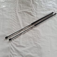 Pārsega amortizators priekš SAAB 9-5 1999