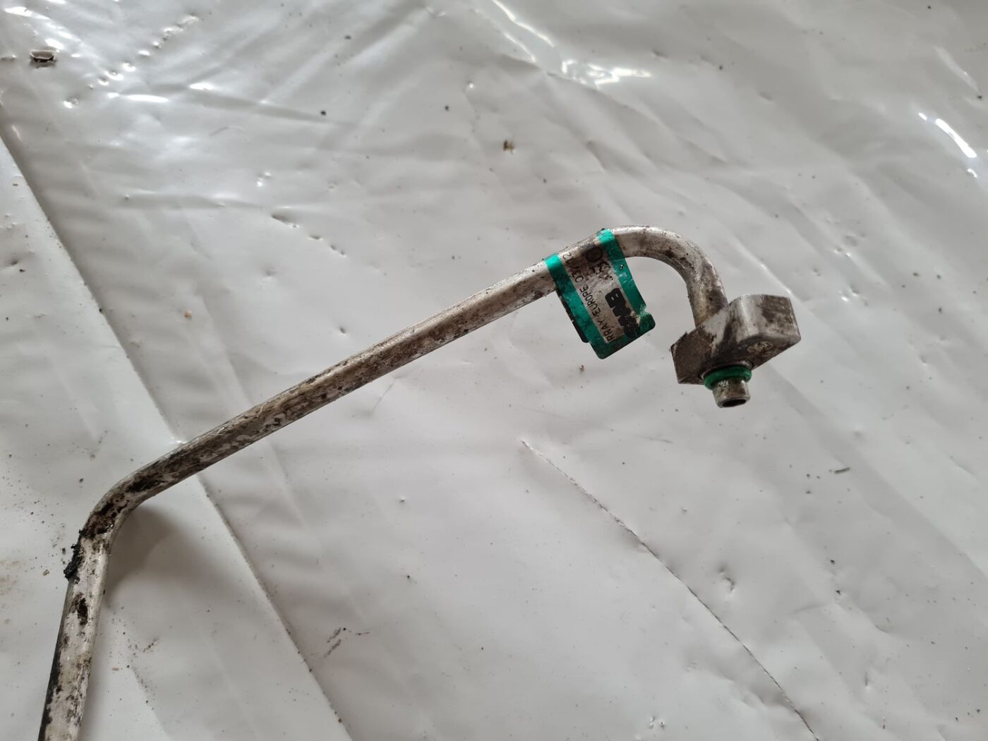 Gaisa kondicioniera galvenā caurule priekš SAAB 9-5 1999 2 Gaisa kondicioniera galvenā caurule priekš SAAB 9-5 1999