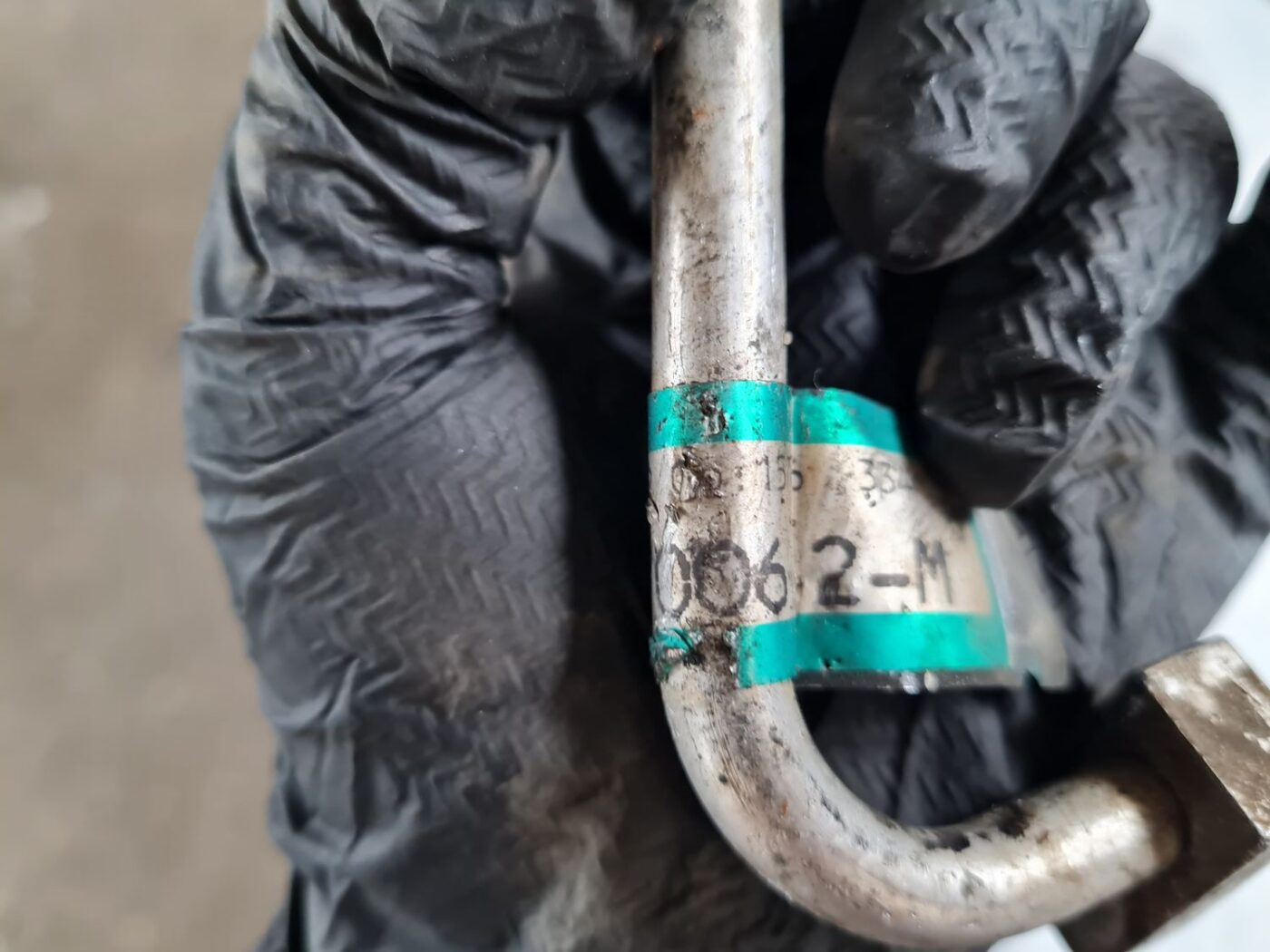 Gaisa kondicioniera galvenā caurule priekš SAAB 9-5 1999 10 Gaisa kondicioniera galvenā caurule priekš SAAB 9-5 1999