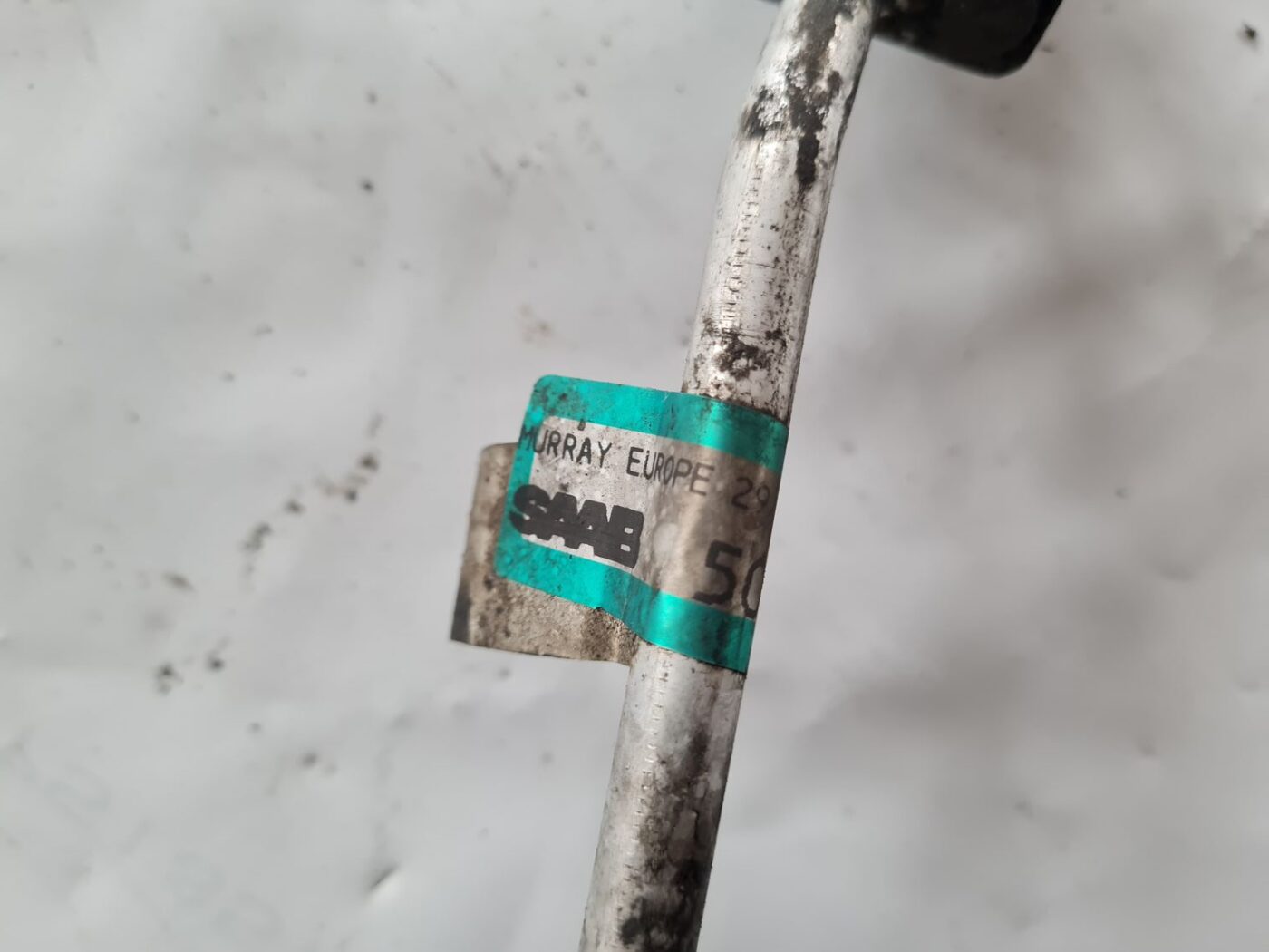 Gaisa kondicioniera galvenā caurule priekš SAAB 9-5 1999 7 Gaisa kondicioniera galvenā caurule priekš SAAB 9-5 1999