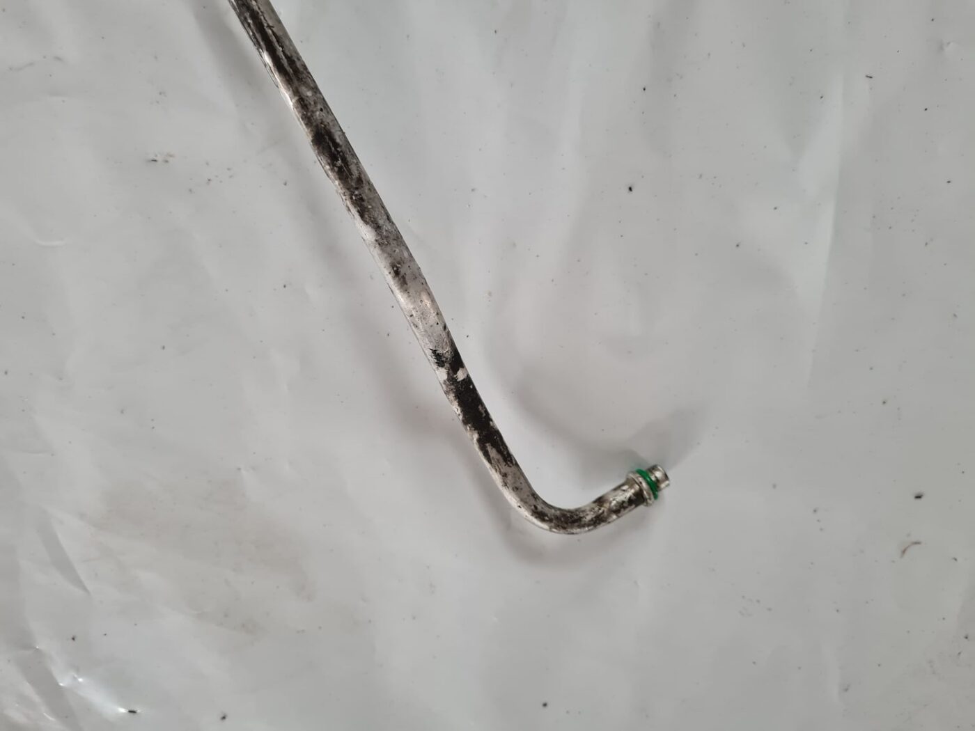 Gaisa kondicioniera galvenā caurule priekš SAAB 9-5 1999 3 Gaisa kondicioniera galvenā caurule priekš SAAB 9-5 1999