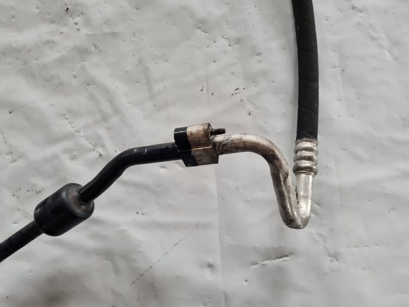 Gaisa kondicioniera galvenā caurule priekš SAAB 9-5 1999