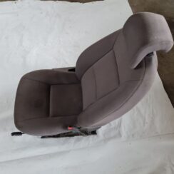 Priekšējais labais sēdeklis priekš SAAB 9-5 1999