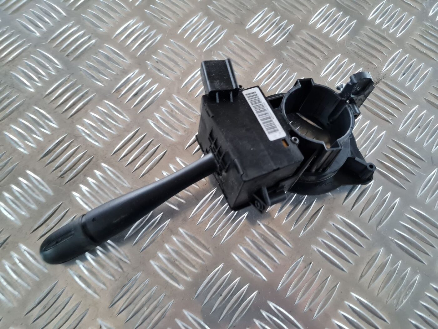 Stūres daudzfunkcionālais slēdzis priekš CHRYSLER VOYAGER 2006