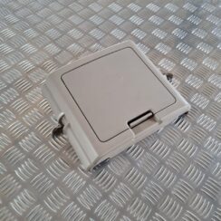 Mantu glabāšanas nodalījums griestos priekš CHRYSLER VOYAGER 2006