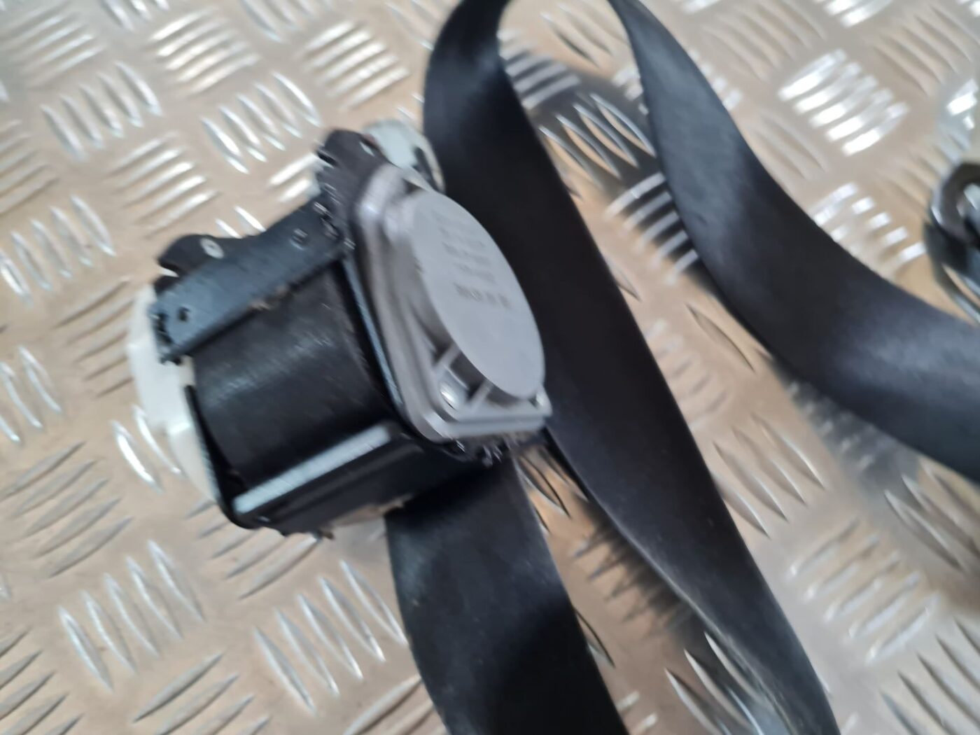 Priekšējā kreisā drošības josta priekš CHRYSLER VOYAGER 2006 2 Priekšējā kreisā drošības josta priekš CHRYSLER VOYAGER 2006