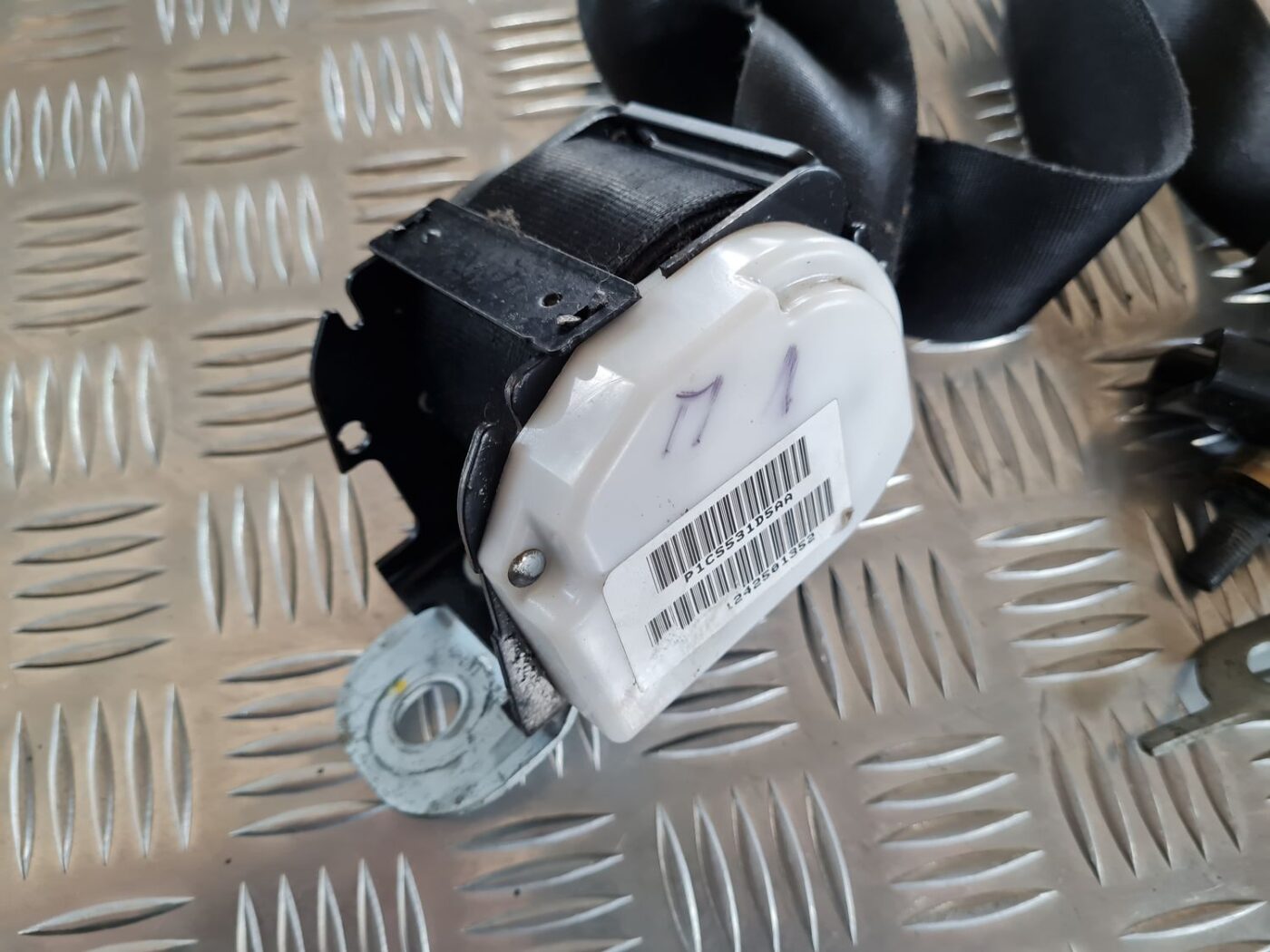 Priekšējā kreisā drošības josta priekš CHRYSLER VOYAGER 2006 4 Priekšējā kreisā drošības josta priekš CHRYSLER VOYAGER 2006