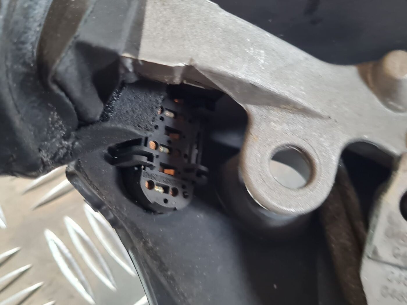 Stūre priekš CHRYSLER VOYAGER 2006 8 Stūre priekš CHRYSLER VOYAGER 2006