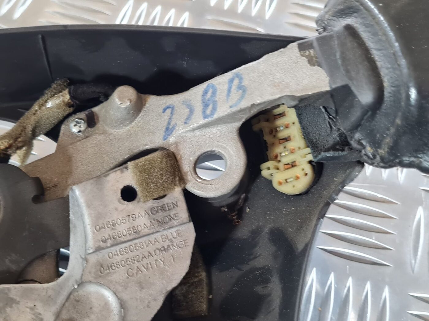 Stūre priekš CHRYSLER VOYAGER 2006 7 Stūre priekš CHRYSLER VOYAGER 2006