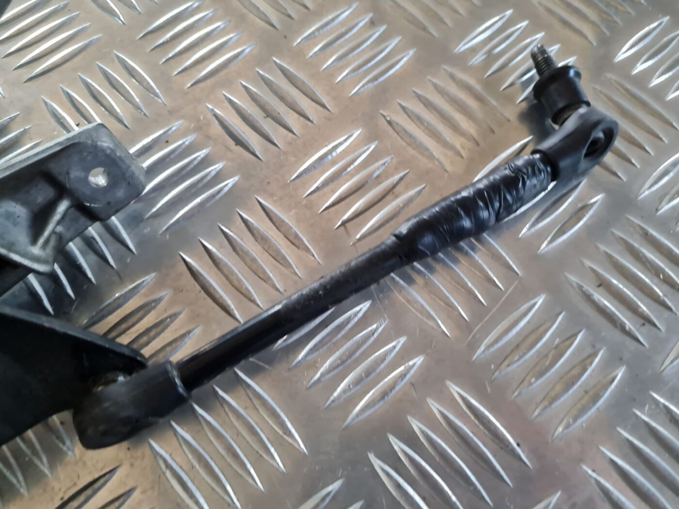 Bagažnieka vāka slēdzenes servomotors priekš CHRYSLER VOYAGER 2006