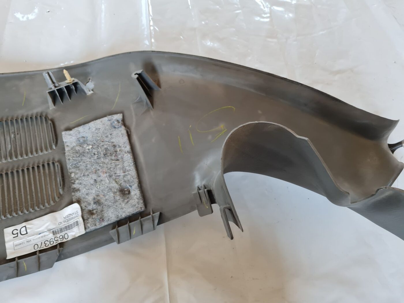 Bagažnieka nodalījuma statnes apdare priekš CHRYSLER VOYAGER 2006