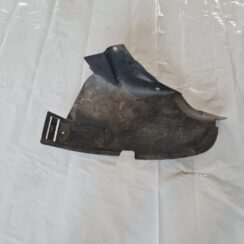 Priekšējais kreisais paspārns priekš CHRYSLER VOYAGER 2006