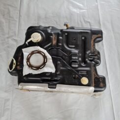 Degvielas tvertne priekš CHRYSLER VOYAGER 2006