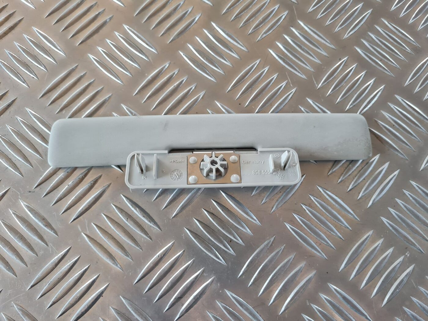 Saules aizsargs priekš VW GOLF IV 1999 4 Saules aizsargs priekš VW GOLF IV 1999