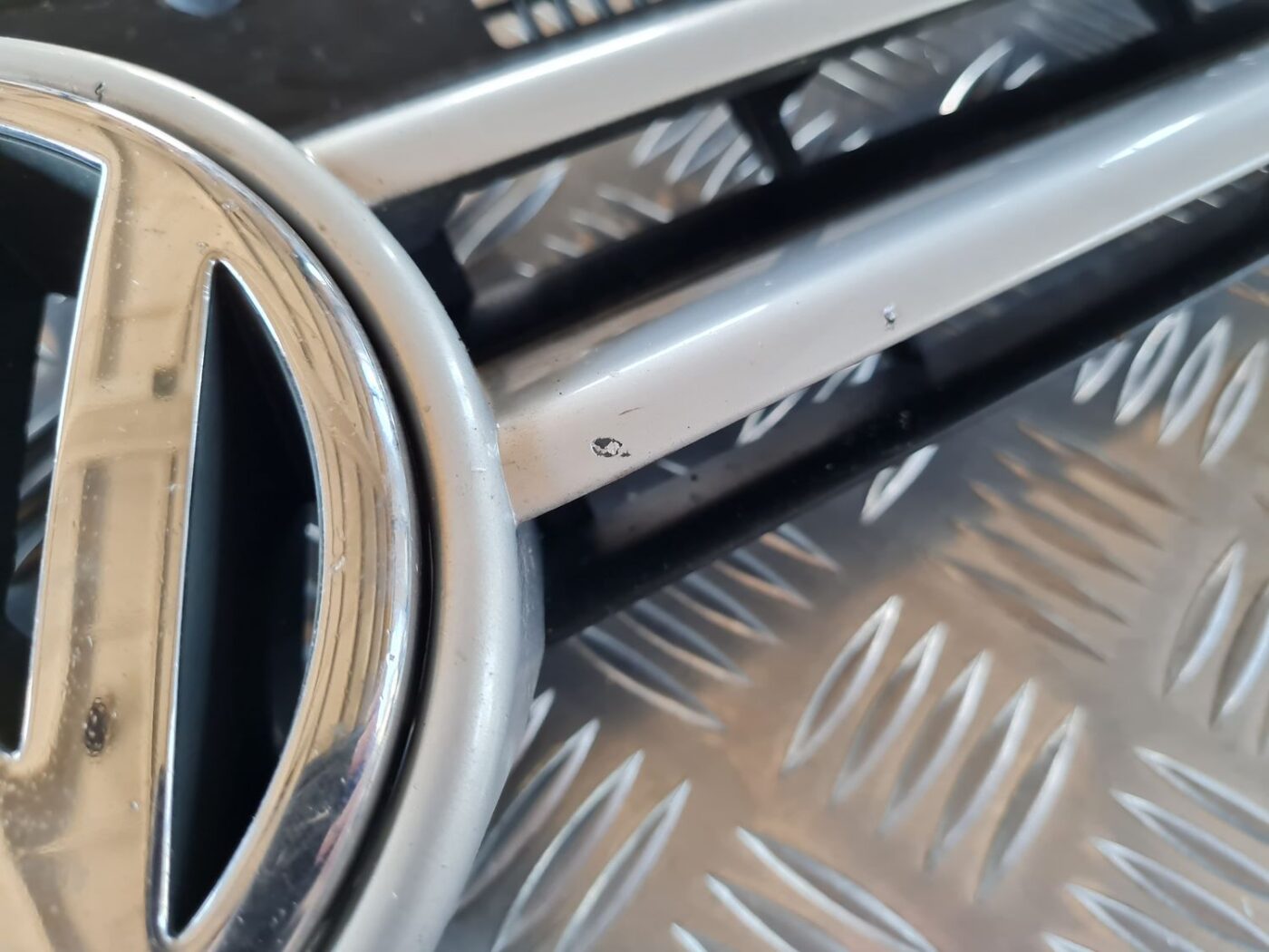 Bufera reste priekš VW GOLF IV 1999