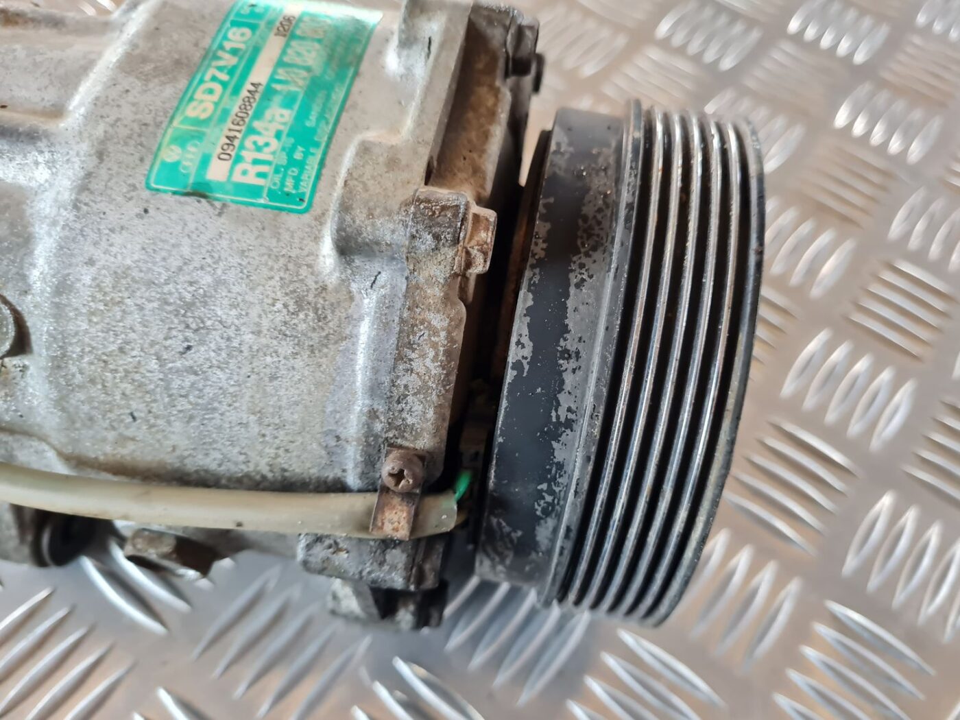 Gaisa kondicioniera kompresors priekš VW GOLF IV 1999 2 Gaisa kondicioniera kompresors priekš VW GOLF IV 1999