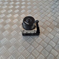 ABS bloks priekš VW GOLF IV 1999