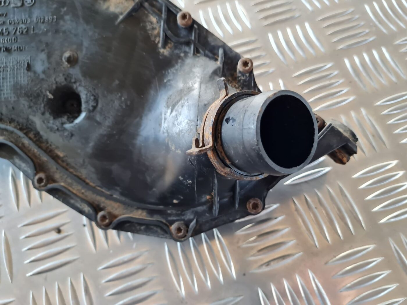 Interkulera caurule priekš VW GOLF IV 1999