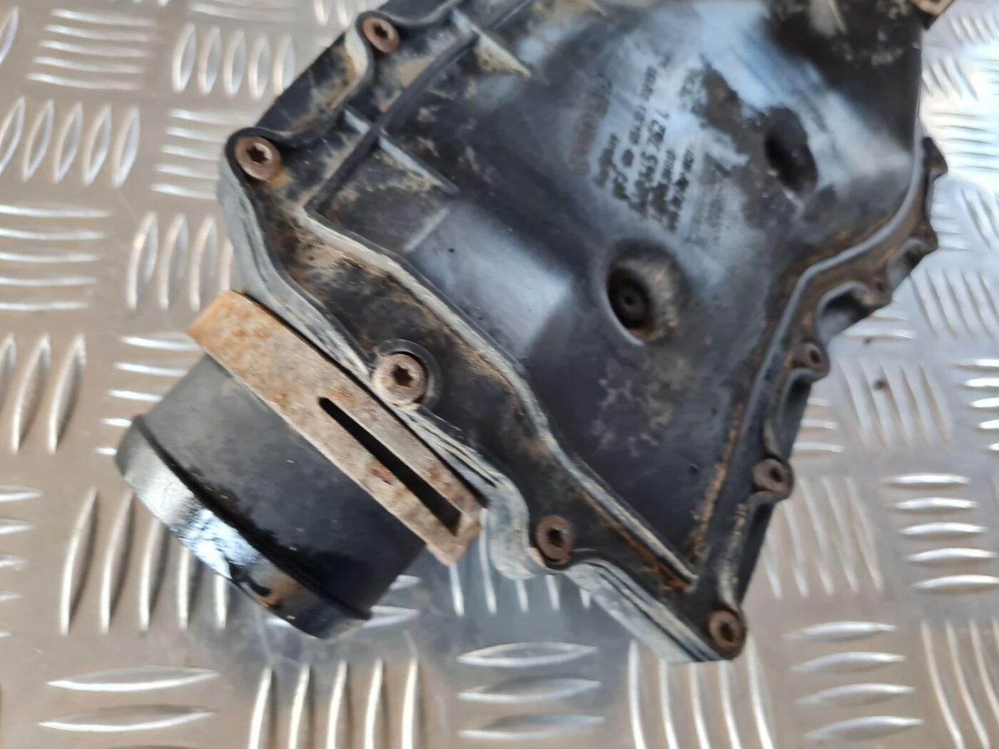 Interkulera caurule priekš VW GOLF IV 1999