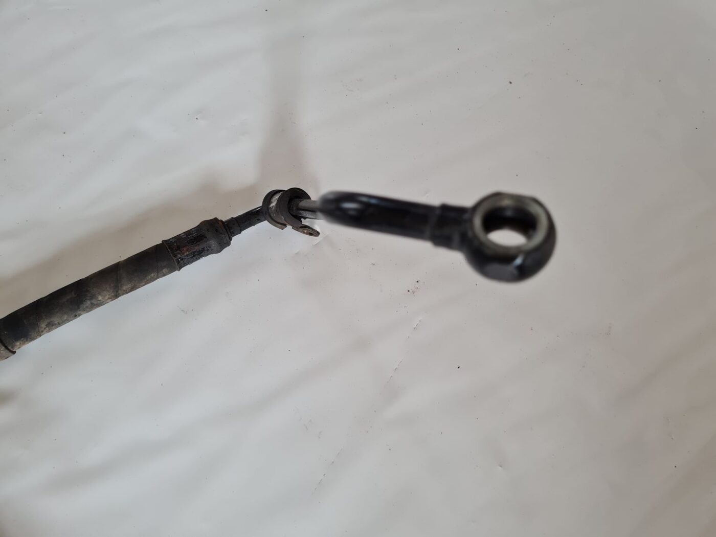 Hidrauliska pastiprinātāja caurule priekš VW GOLF IV 1999 3 Hidrauliska pastiprinātāja caurule priekš VW GOLF IV 1999