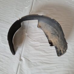 Priekšējais labais paspārns priekš VW GOLF IV 1999