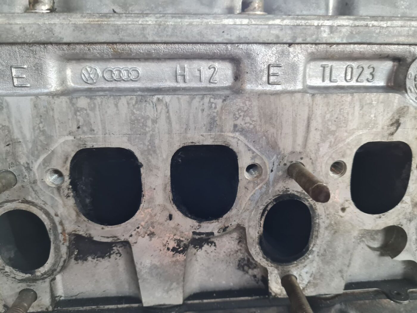 Dzinējs priekš VW GOLF IV 1999 12 Dzinējs priekš VW GOLF IV 1999