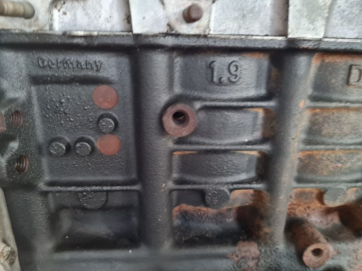 Dzinējs priekš VW GOLF IV 1999 11 Dzinējs priekš VW GOLF IV 1999