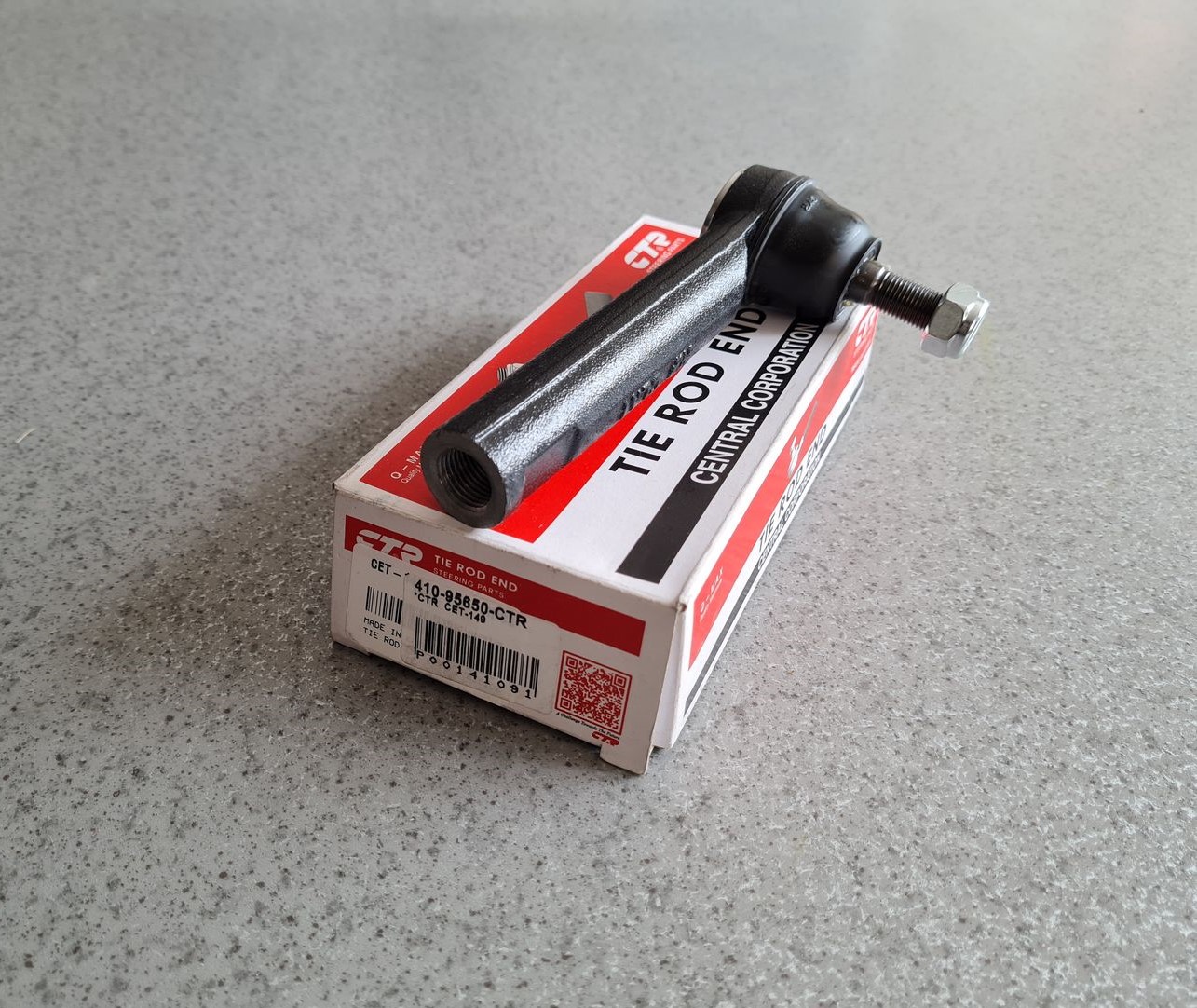 Stūres mehānisma uzgalis priekš